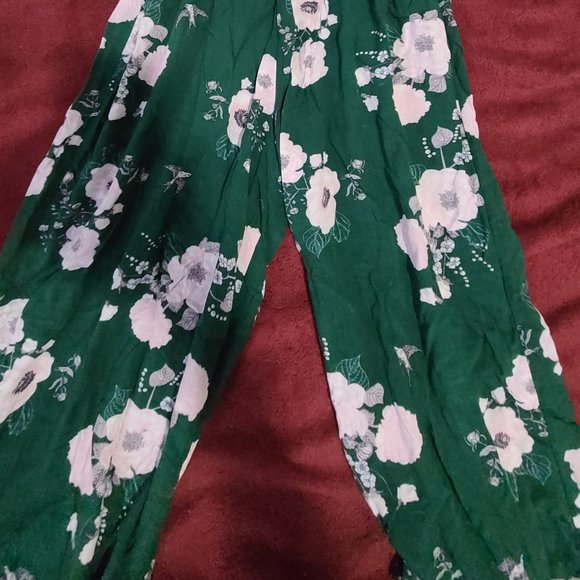 One piece - Picture 3 of 3